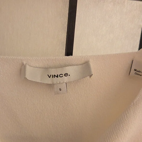 VINCE. Women's White Sleeveless Top - Picture 6 of 6